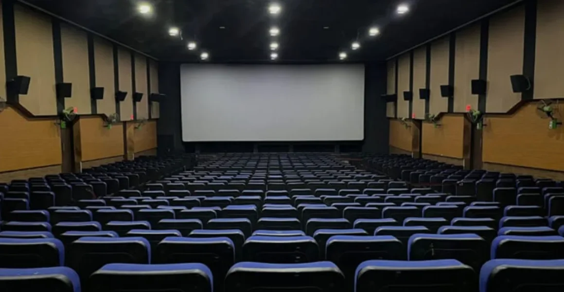 പണിമുടക്ക് 22 ന് തിയേറ്ററുകള്‍ അടച്ചിടും; ഷൂട്ടിങ്നിര്‍ത്തിവയ്ക്കും