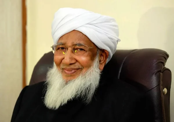 മതസൗഹാർദം ഇല്ലാതാക്കി മനുഷ്യരെ അകറ്റാനുള്ള ശ്രമം കേരളം തള്ളിക്കളയണം
